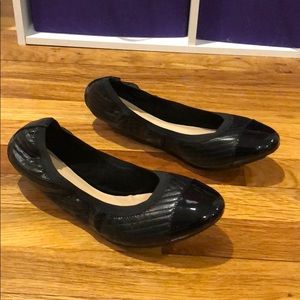 New Kelly & Katie Black Flats